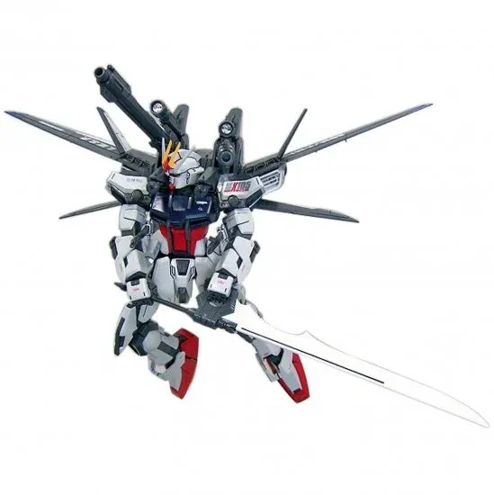 GUNDAM - MG Strike Gundam + IWSP 1/100 - Model Kit